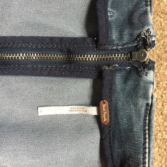 Donated - Picture 5 of 6